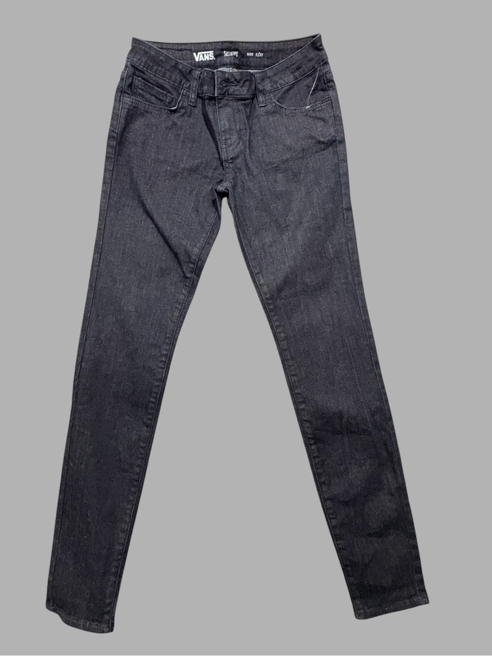Vans Women's Skinny Jeans in Dark Black Wash.Size 27.  Stretch.